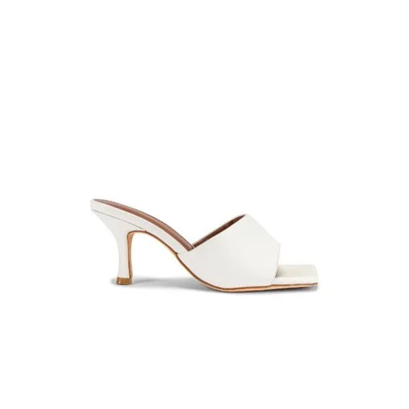RAYE Abie Heel in White - Picture 1 of 5